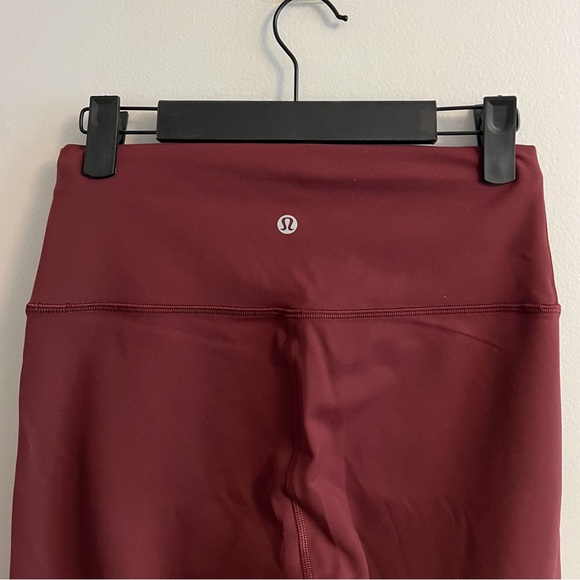 Lululemon Wonder Train High Rise Crop 21” - Picture 6 of 8